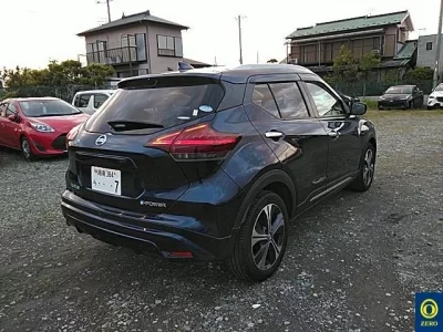Nissan KIX