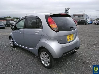 Mitsubishi I