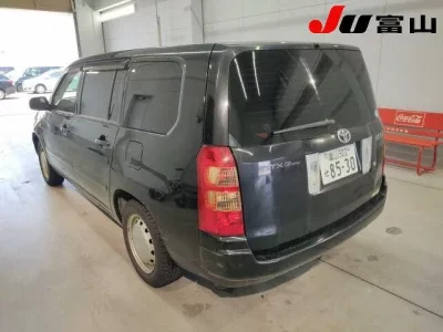 Toyota SUCCEED