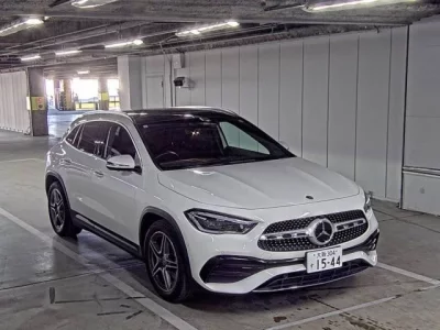 Mercedes-Benz GLA CLASS