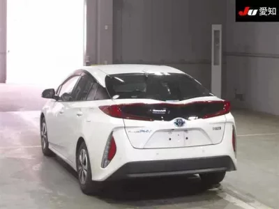 Toyota PRIUS PHV