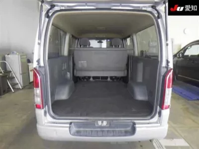 Toyota REGIUS ACE VAN