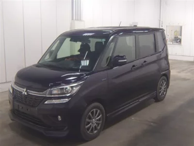 Mitsubishi DELICA D2