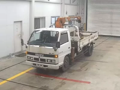 Isuzu ELF