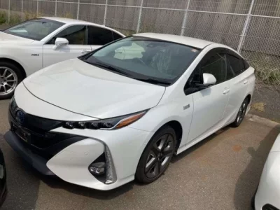 Toyota PRIUS PHV