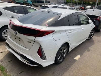 Toyota PRIUS PHV