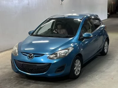 Mazda DEMIO