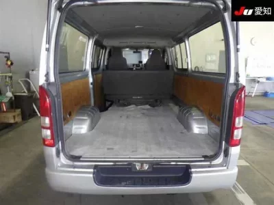 Toyota REGIUS ACE VAN