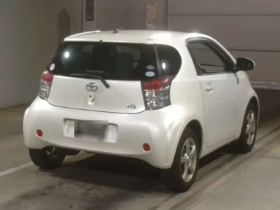 Toyota IQ