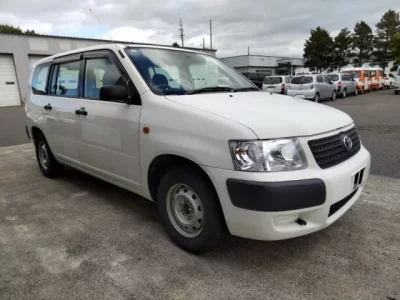 Toyota SUCCEED