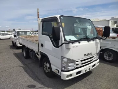 Isuzu ELF