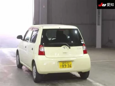 Daihatsu Esse