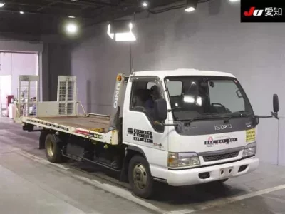 Isuzu ELF