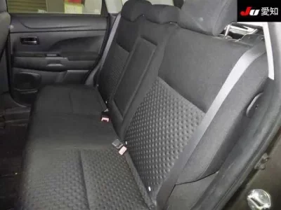 Mitsubishi RVR