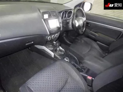 Mitsubishi RVR