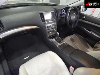 Nissan SKYLINE