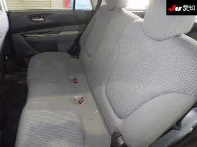 Nissan WINGROAD