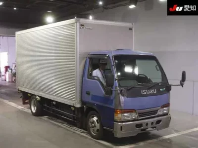 Isuzu ELF