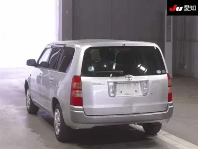 Toyota SUCCEED