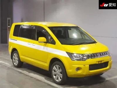 Mitsubishi DELICA D5