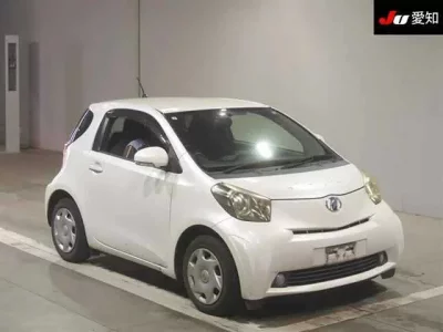 Toyota IQ