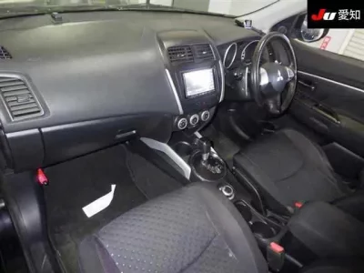 Mitsubishi RVR