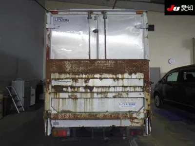 Isuzu ELF
