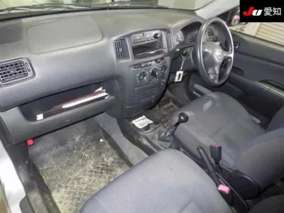 Toyota SUCCEED