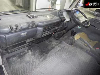 Nissan ATLAS