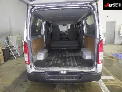 Toyota REGIUS ACE VAN