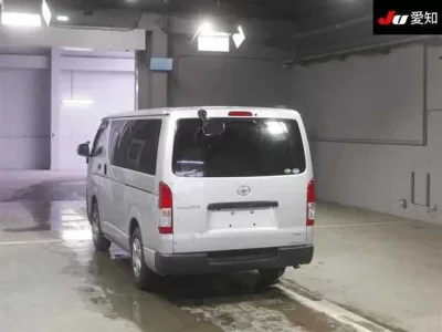 Toyota REGIUS ACE VAN