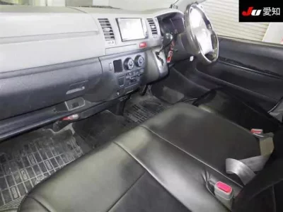 Toyota REGIUS ACE VAN