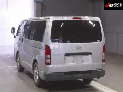 Toyota REGIUS ACE VAN