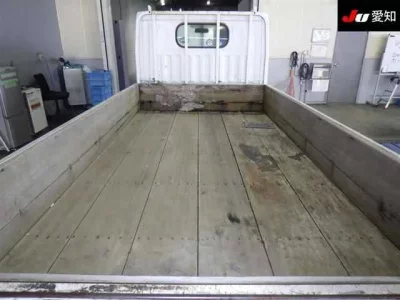 Nissan ATLAS
