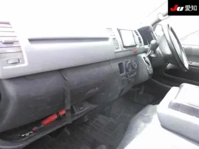 Toyota REGIUS ACE VAN