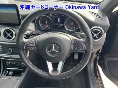 Mercedes-Benz GLA CLASS