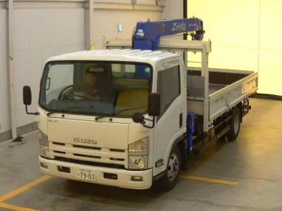 Isuzu ELF