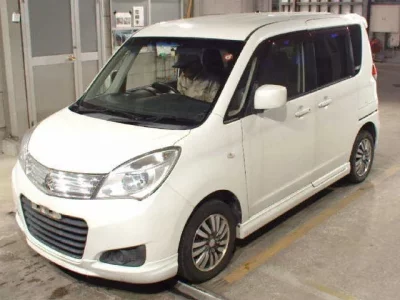 Mitsubishi DELICA D2