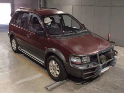 Mitsubishi RVR