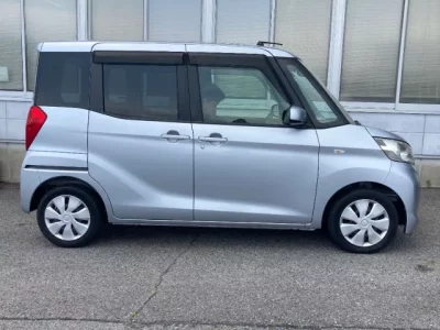 Mitsubishi EK SPACE