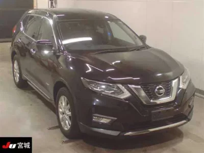 Nissan X-TRAIL