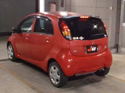 Mitsubishi I