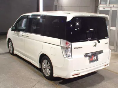 Honda STEP WAGON