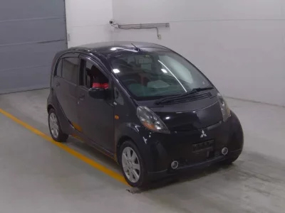 Mitsubishi I