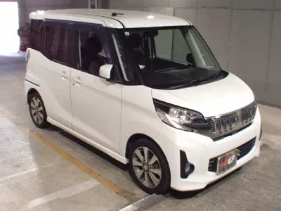 Mitsubishi EK SPACE