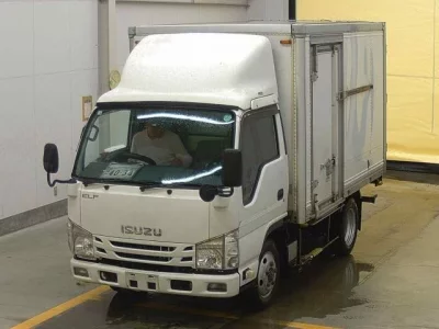Isuzu ELF