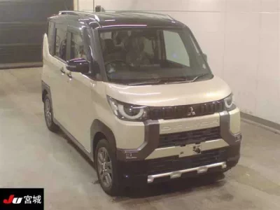 Mitsubishi DELICA MINI