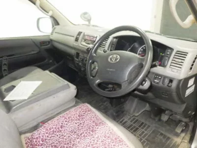 Toyota REGIUS ACE VAN