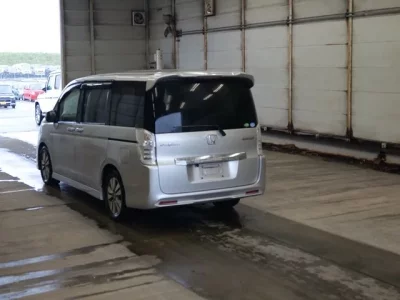 Honda STEP WAGON