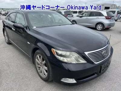 Lexus LS